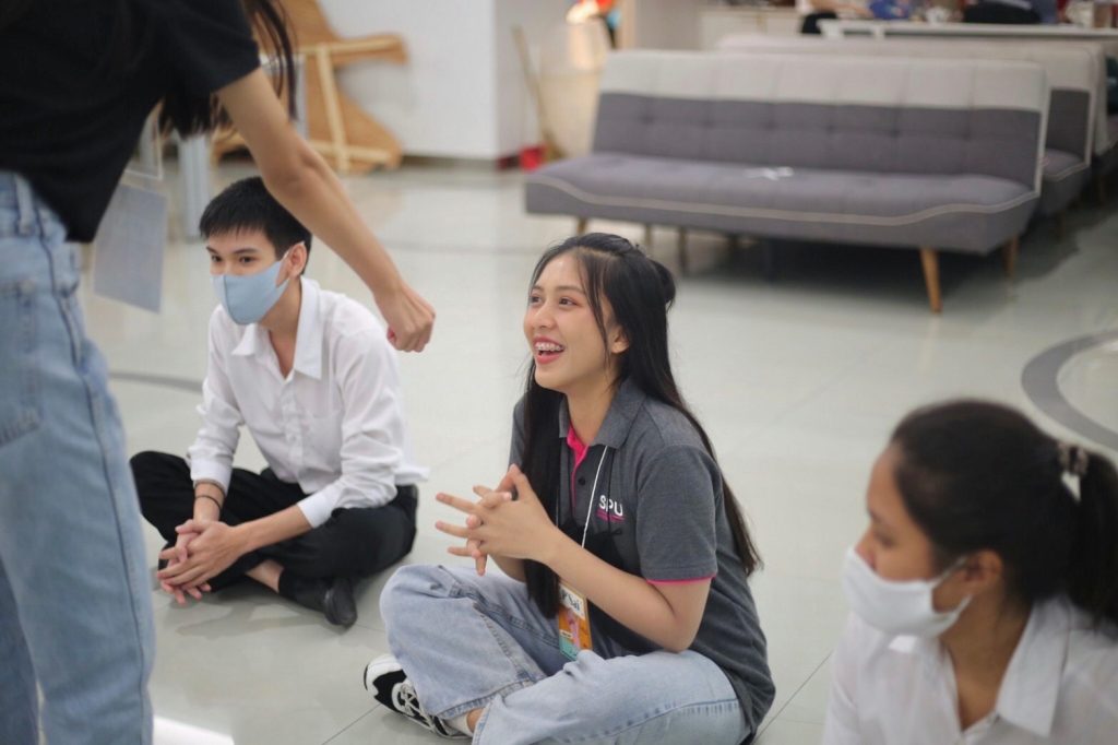 Review สาขาธุรกิจการบิน Sripatum University International College ดียังไง? By พี่ทราย นราภรณ์ หวานฉ่ำ