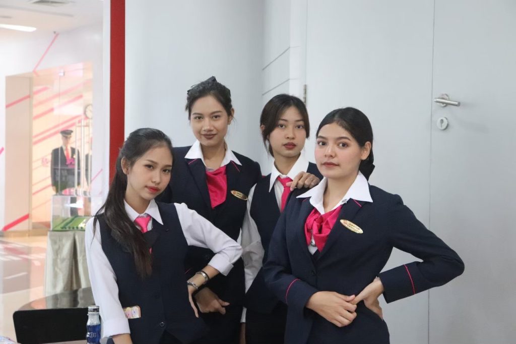 Review สาขาการจัดการโรงแรมและไมซ์ เขาดีจริงๆ Confirm จากพี่เนเน่ ศิรดา ศรวงษ์