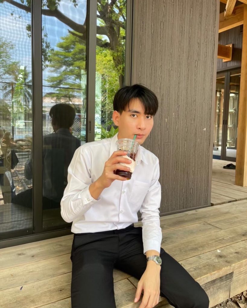 Review ตะลุยสาขาธุรกิจการบิน ได้ลองจริง ทำจริง By พี่ปอม วีรยุทธ พาชอบ