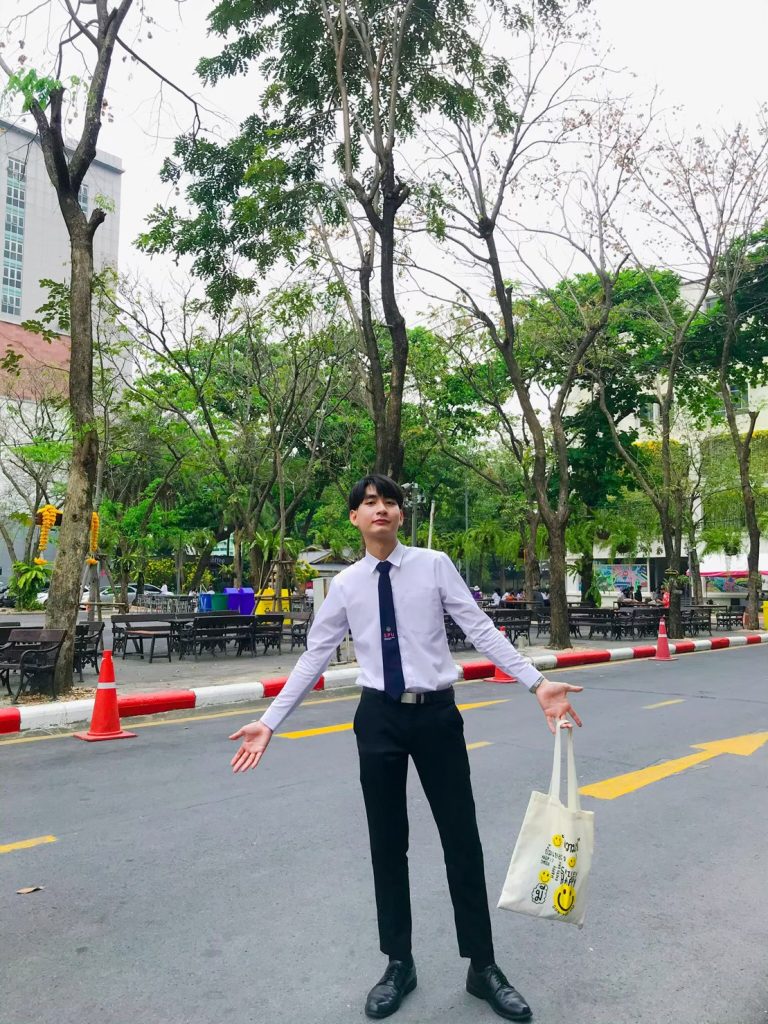 Review ตะลุยสาขาธุรกิจการบิน ได้ลองจริง ทำจริง By พี่ปอม วีรยุทธ พาชอบ