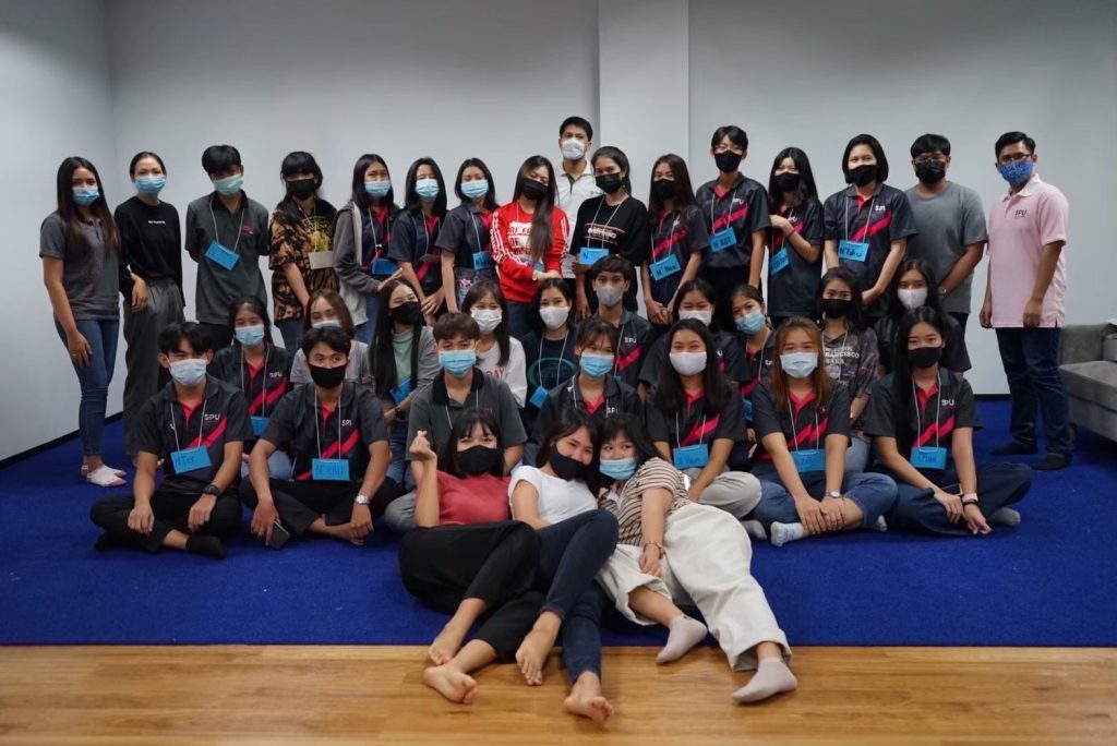 อยากเรียนการเรียนการจัดการธุรกิจด้านการบิน ห้ามพลาด Review นี้!! By พี่ปัณ ปัณณธร วงศ์ณรัตน์