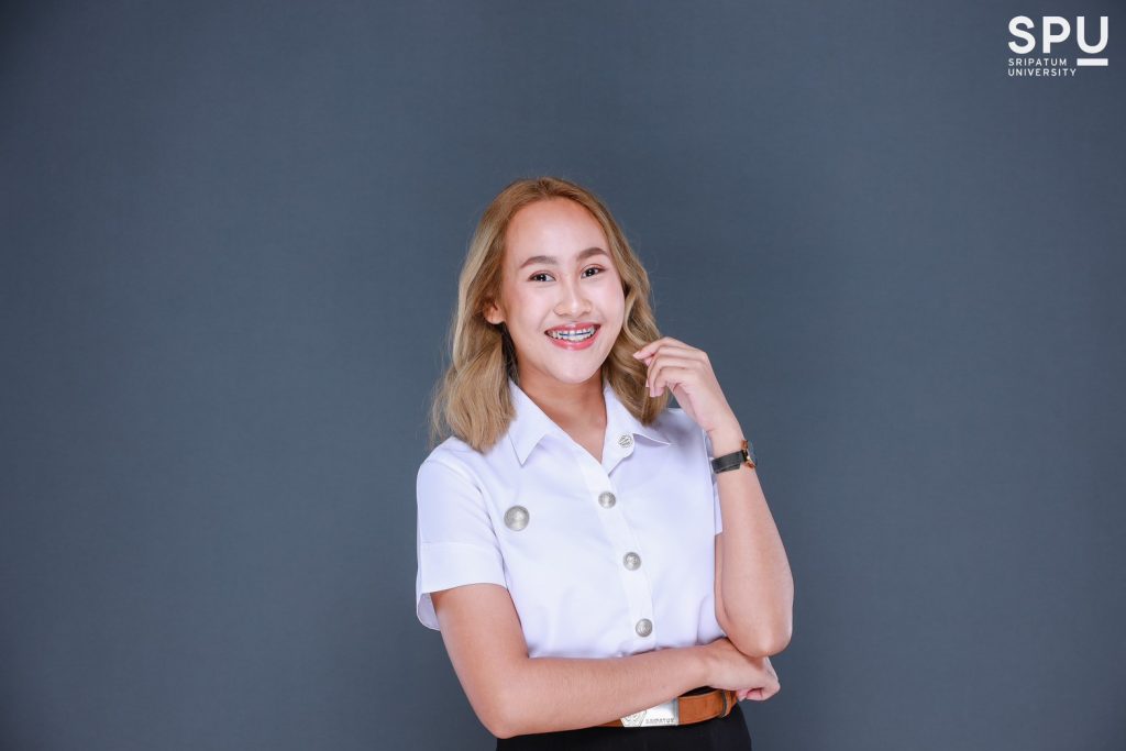 ไม่รู้จะเรียนอะไรดี ก็เรียนทั้ง 2 คณะไปเลย! Review การเรียน Dual Degree วิทยาลัยโลจิสติกส์และซัพพลายเชน By เดียร์ สกุลวรา ด้วงแสง