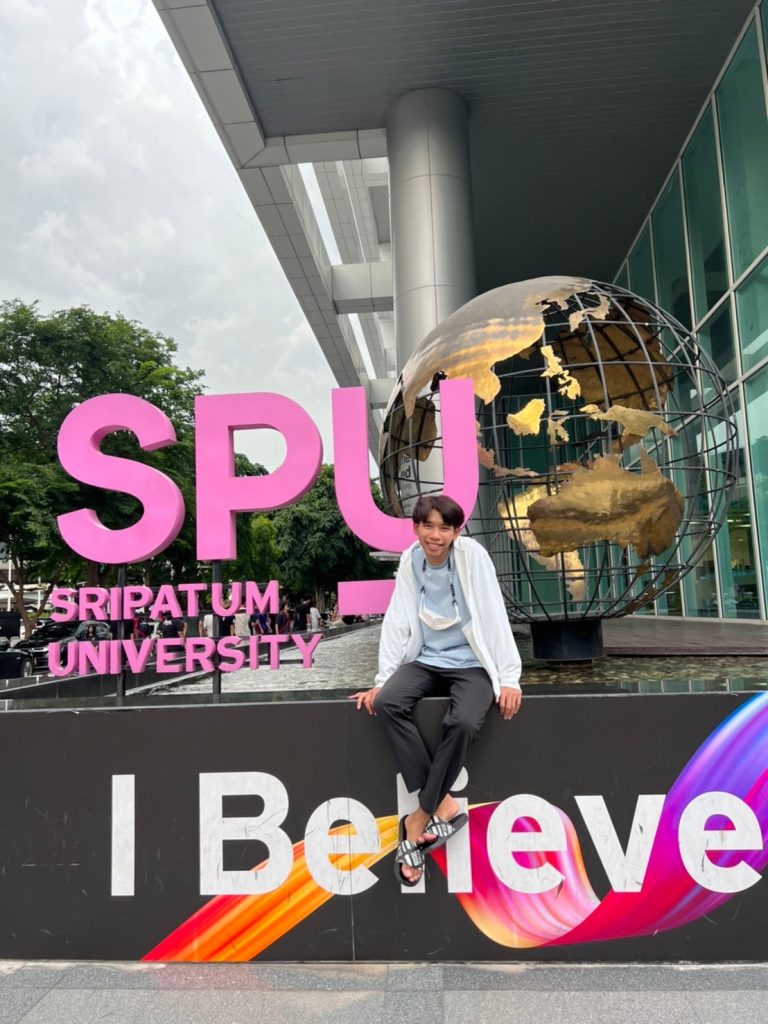 Review นี้ จะพาไปรู้จักสาขาการบริหารและการจัดการสมัยใหม่ By พี่แบ๊งค์ ธีรวุฒิ บัวแก้ว